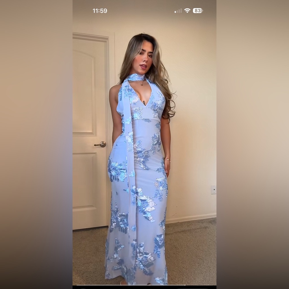 Elegant Blue Floral Dress
